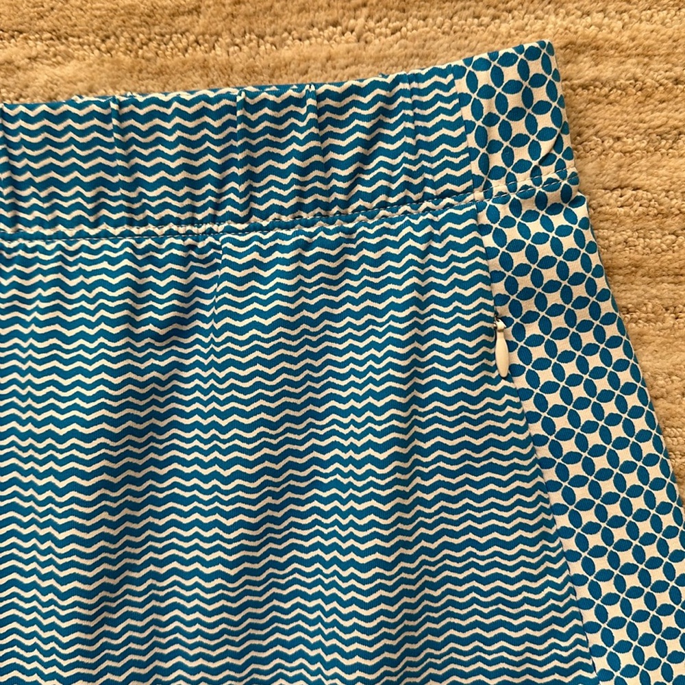 J. McLaughlin Athletic Skort | Skirt Blue Wave Pattern, Size Medium - Picture 7 of 14